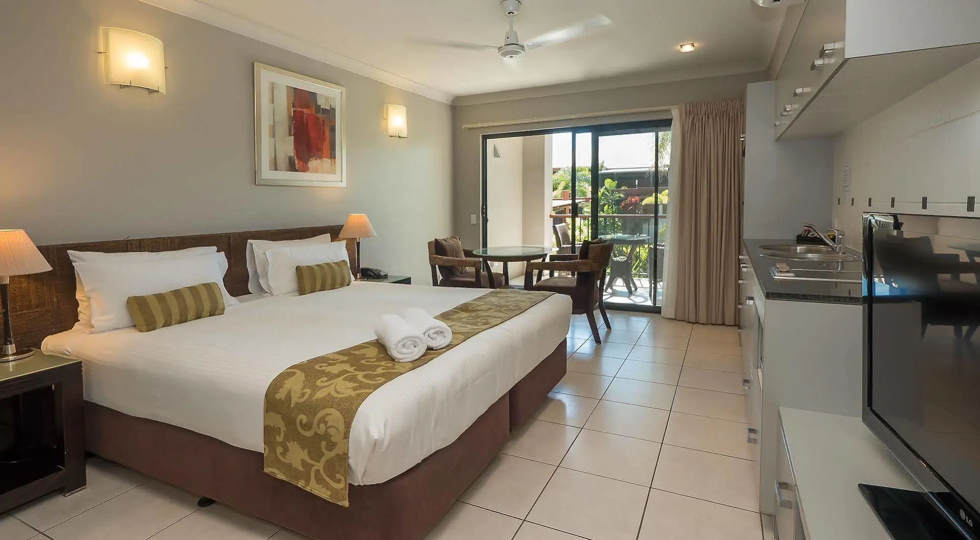 Blue Lagoon Resort Trinity Beach